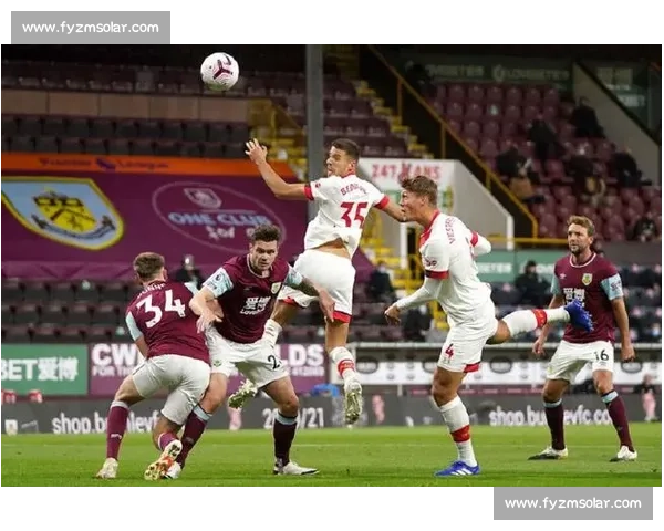 谢菲联 600 万英镑求购热刺新星菲利普斯 英冠劲旅瞄准潜力中卫